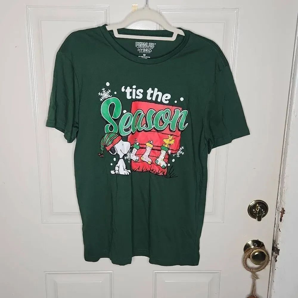 Peanuts hybrid apparel tissue the season Snoopy forest green men's size M